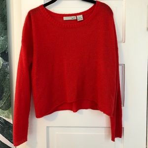 Light cropped sweater